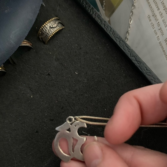 New .925 Genuine Silver OM Symbol Necklace - Picture 3 of 3